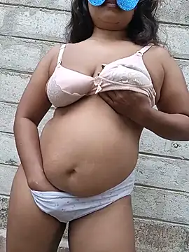 babyslbany online show from June 18, 4:03 am
