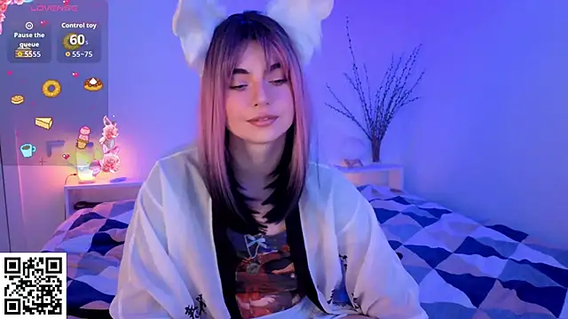 ForEvaRrr online show from March 8, 8:18 am