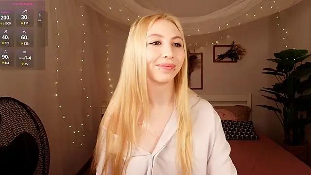 AshLinks  online show from March 15, 9:00 am