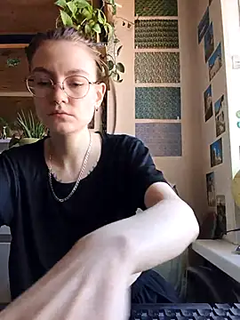 Shy Bamby online show from June 23, 1:53 pm