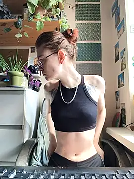 Shy Bamby online show from July 7, 8:40 am