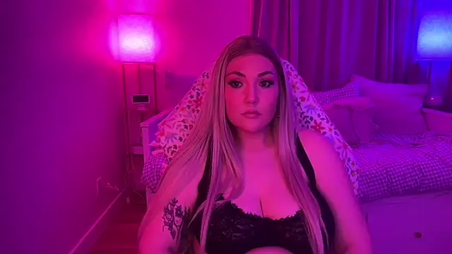 BellaMarieXO online show from March 15, 2:35 am