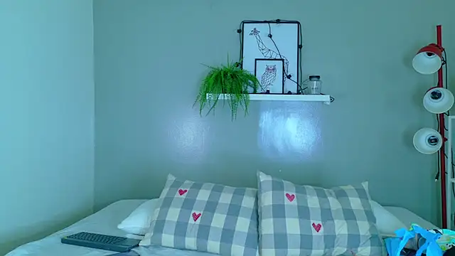 Dulcesexy   online show from July 10, 6:19 pm