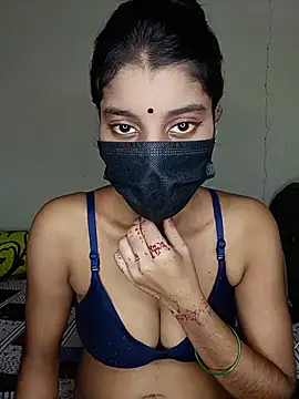 Erotic-Girl online show from August 4, 12:44 pm