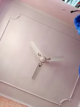 sexygirl889 online show from February 2, 5:28 am