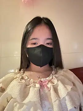 Gwen879 online show from March 14, 5:19 am