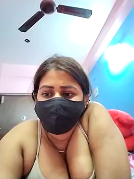 pinkihot23 online show from March 17, 6:23 pm