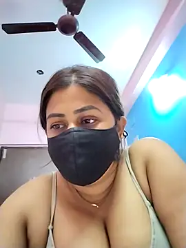 pinkihot23 online show from March 14, 6:53 pm