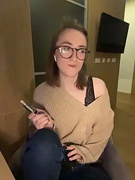 Persephone Kore online show from March 1, 7:24 pm