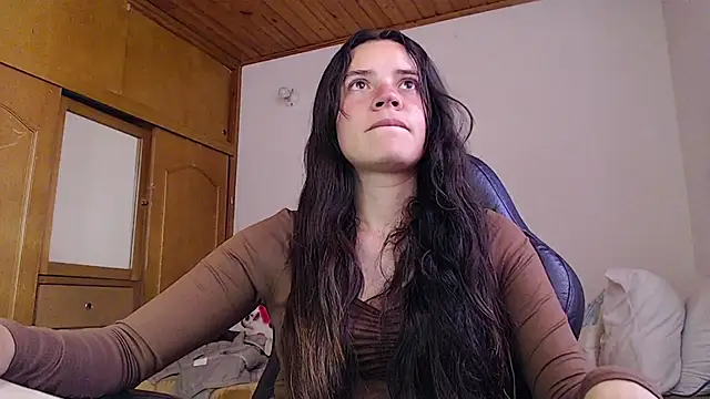 Shanel Lozano online show from March 13, 7:15 pm