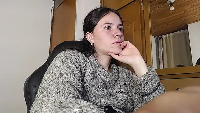 Shanel Lozano online show from January 13, 11:42 pm