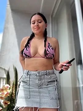 Veronica Wins  online show from July 17, 3:38 pm