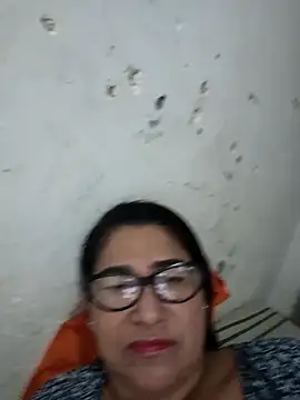 PatriciaGrajales online show from April 28, 4:33 pm