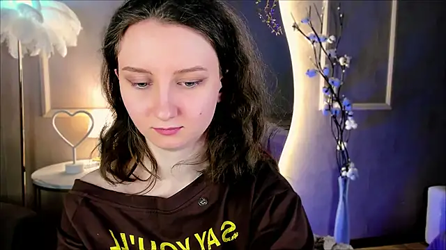 SunshineBlaze online show from February 25, 1:42 pm