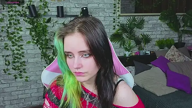 RubyMyst online show from March 6, 9:21 pm