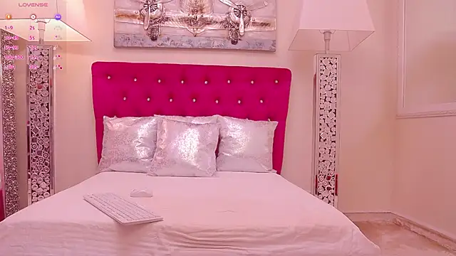 AmandaL1 online show from July 30, 4:24 am