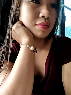 apple0011 online show from March 2, 9:16 am