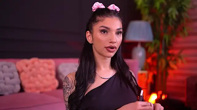 NyssaSky online show from February 7, 6:34 pm