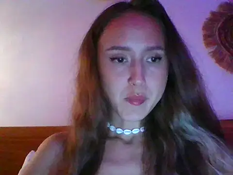 Nyvoria online show from March 4, 8:04 pm