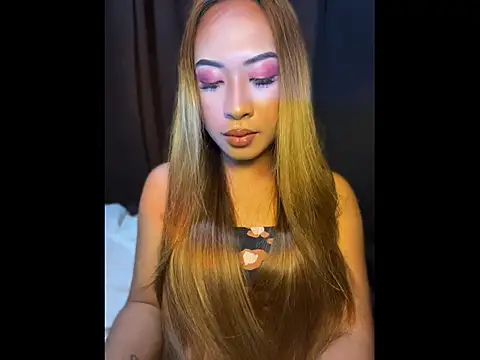 foxxy bunny18 online show from May 7, 4:11 pm