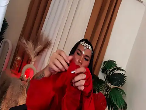 AmandaSmithTs online show from March 11, 5:15 pm