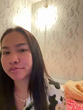 Ponthip online show from June 26, 1:01 pm