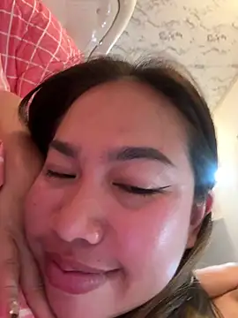 Ponthip online show from February 11, 8:21 pm