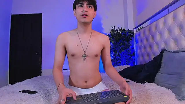 IamJuanJoc online show from June 7, 8:48 pm
