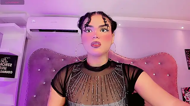 babyAnthonella online show from April 29, 10:29 am
