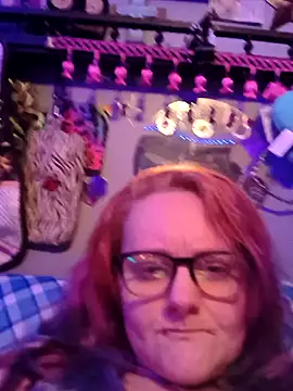 DisireAfterDark online show from March 8, 1:48 pm