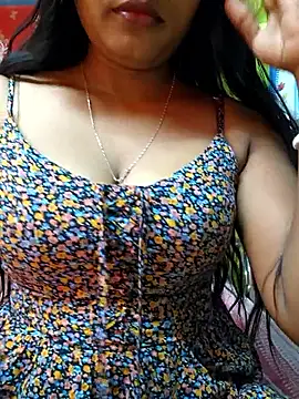 arushi bb online show from February 5, 9:45 am