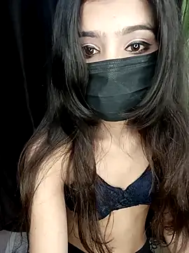 hotyjiyaaaa online show from March 6, 7:09 pm