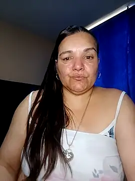 lee hot online show from March 12, 7:16 pm