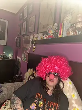 kitkathecartoonclown online show from January 18, 4:53 am