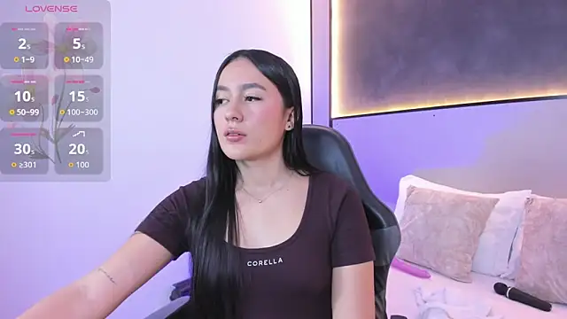 mia slora online show from June 16, 12:39 pm