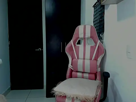 Alicia wings online show from April 4, 4:55 am