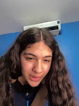 diosa sofia19 online show from March 5, 3:13 am