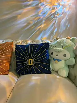 Mia-zhan online show from July 9, 11:28 pm