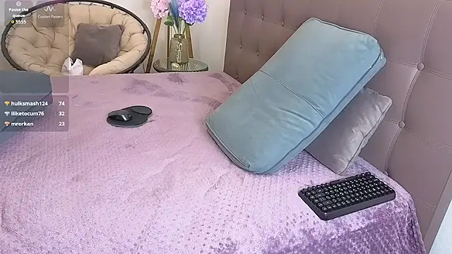 Jane Glow online show from July 19, 5:37 pm
