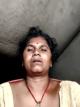 Hot di97 online show from July 24, 8:06 pm