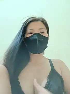 Lyly-68688 online show from July 7, 7:45 am