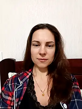 She-Moon online show from January 14, 7:30 pm