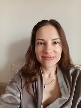 She-Moon online show from June 7, 7:04 am