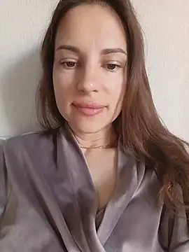 She-Moon online show from June 11, 5:26 am