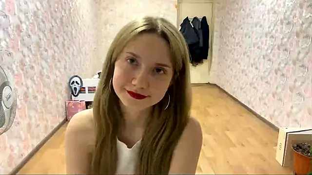 BerneiiceNases online show from February 28, 3:55 pm