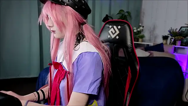 Ashley Veil online show from January 13, 8:13 pm