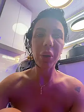 Missolevelvet online show from July 11, 7:36 pm