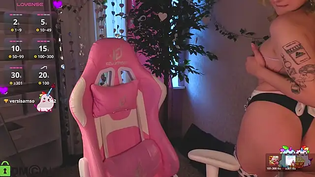 Roziett Belle online show from March 15, 10:17 am