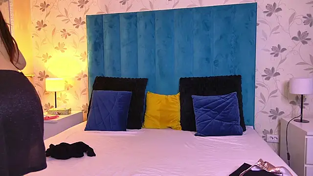 AnyaHappiness online show from March 12, 6:38 am