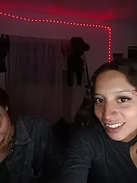 AlexxaAndRileyy online show from June 21, 2:48 am